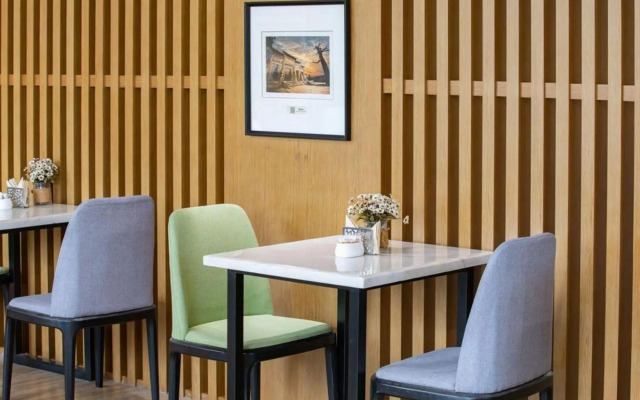 Atour Hotel Qilu High Tech Software Park Jinan