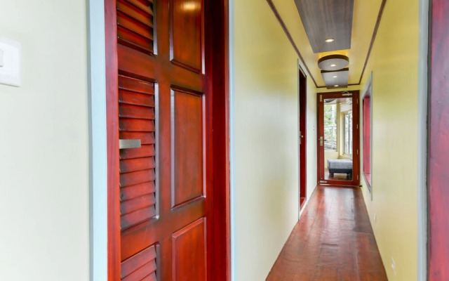 Oyo 24058 Houseboat My Trip 3bhk Luxury