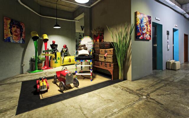 The Henry Hotel Cebu - Multi-use Hotel