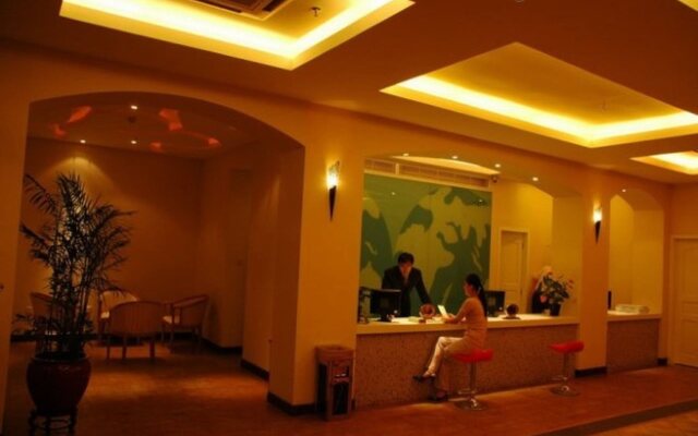 Green Oasis Hotel