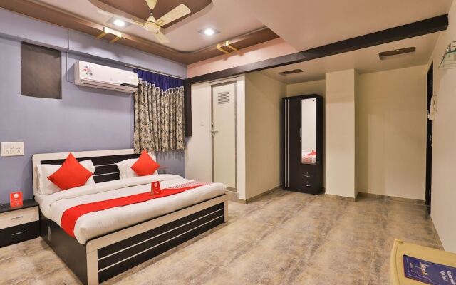 OYO 12182 Hotel Shekhawat Palace