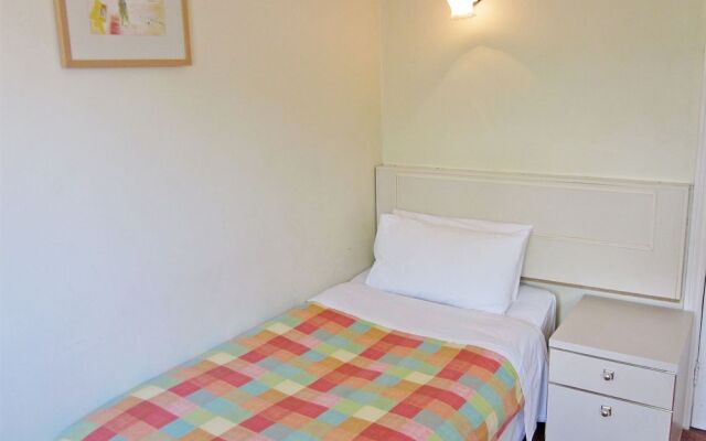 Hotel 346