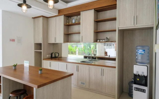 Puri Gading Villa Jimbaran by The Lavana