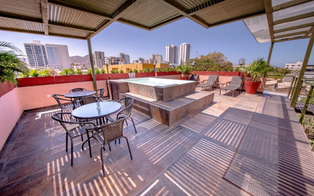 Oasis Fresh Hotel