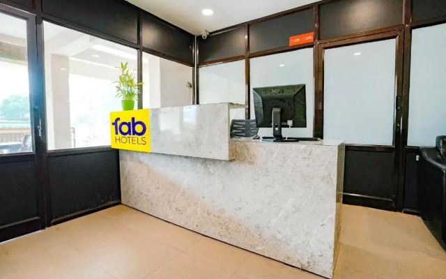 24 Baner By OYO Rooms