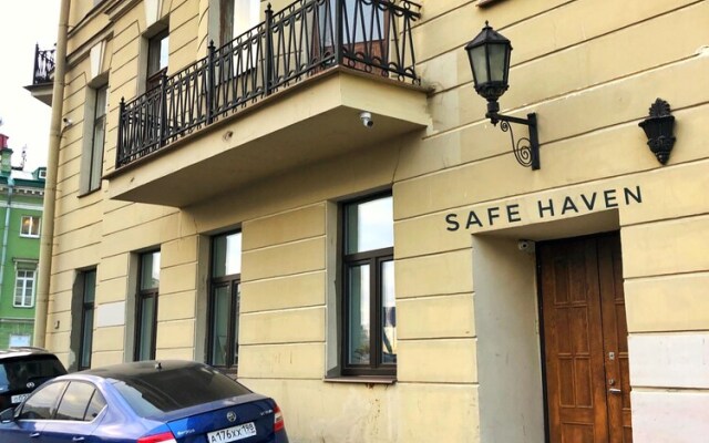 Safe Haven / Мойка 31 — Апарт-отель