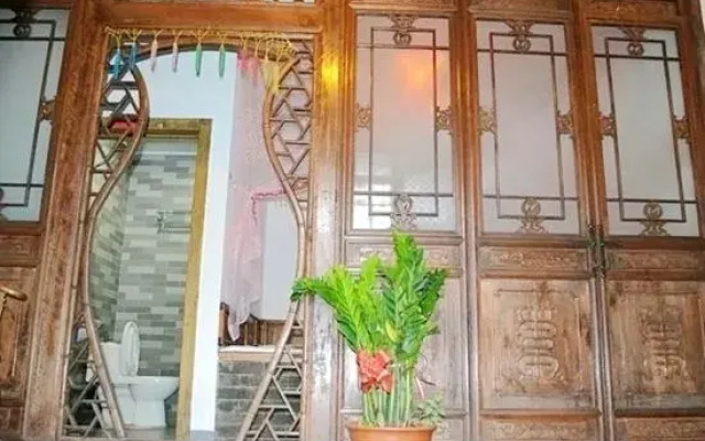 Lao Cheng Gen Hostel