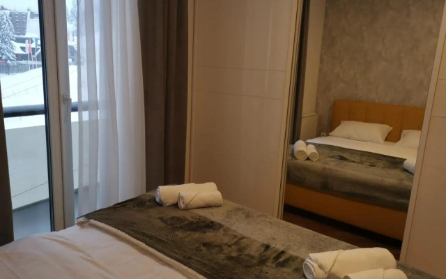 APARTHOTEL CENTRALA Apartman 10