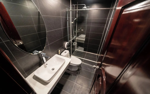 Mad Monkey Hanoi - Hostel