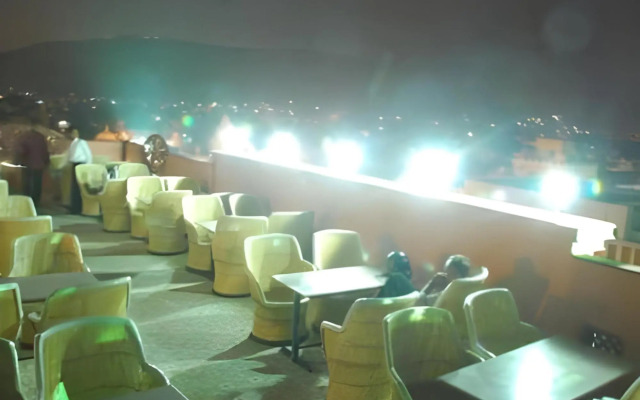 Hotel Royal Sheraton