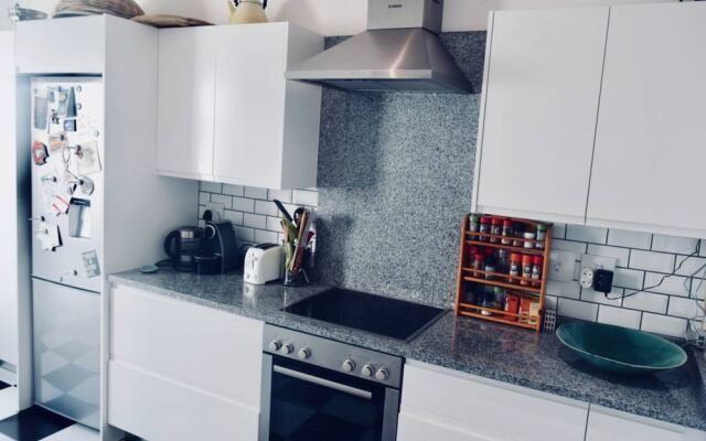 Charming 2 Bedroom Apartment in Bantry Bay