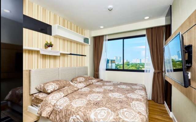 Jomtien Dusit Park Family Holiday Apartment