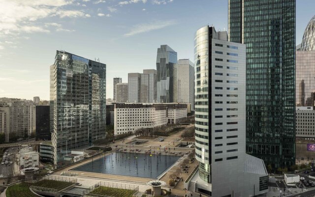 ibis Paris La Défense Esplanade