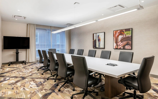 Cambria Hotel Louisville Downtown-Whiskey Row