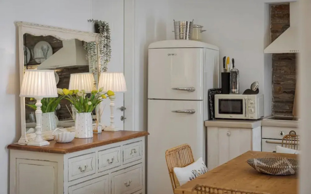 Porto Sereno Andros Suites