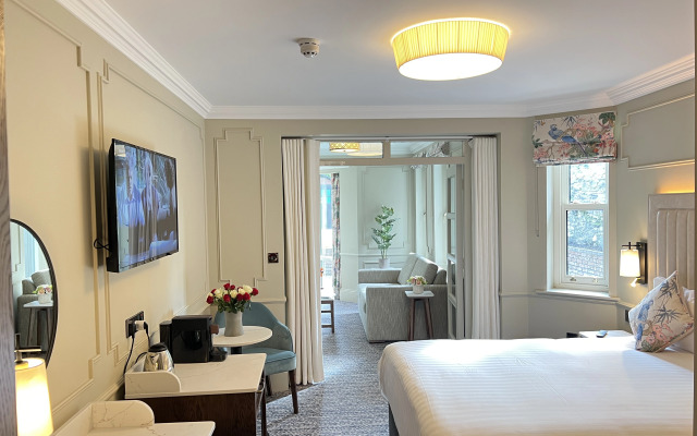 Waterloo Townhouse & Suites