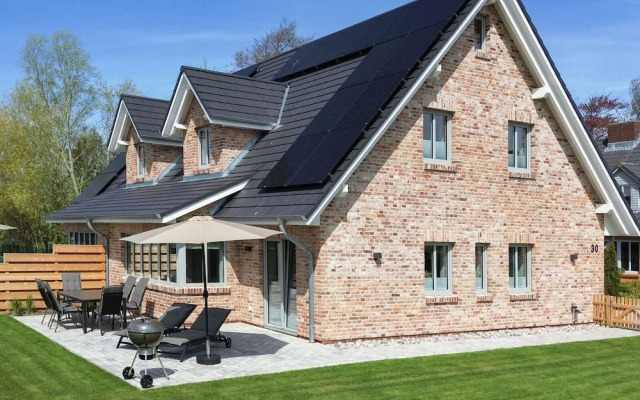 Moderne Doppelhaushalfte in Niebull