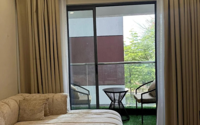 Tranquil 1-bedroom Apartment in Lavington, Nairobi