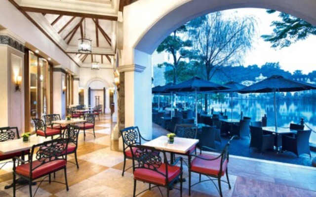 OCT Hotel Shenzhen Interlaken Main Building