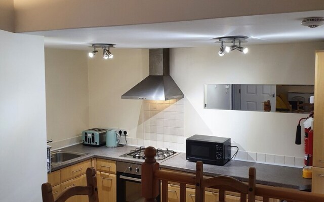 Impeccable 1-bed Apartment in Ilfracombe