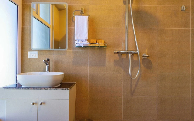 Mhendo Hotel & Studio Suites