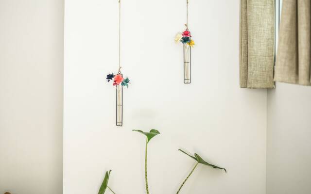 Simple Living in Tel Aviv by Sea N' Rent
