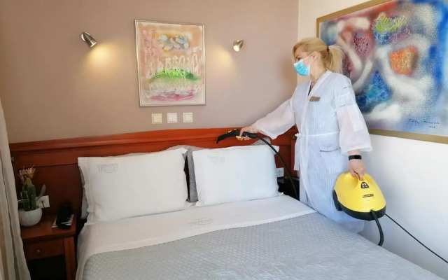 Mazoren Art Hotel