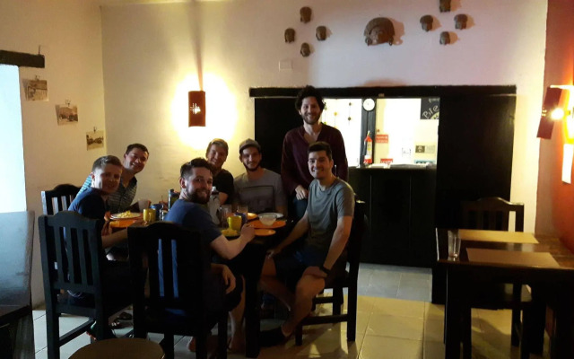 L'AUBERGE INN - Hostel