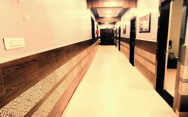 Hotel Pragati Heights