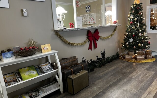 Nature's Inn Red Lake