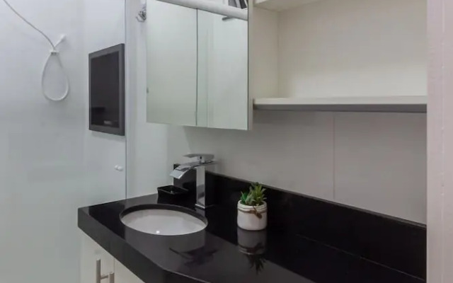 Just a few Steps From Copacabana Beach Pf512