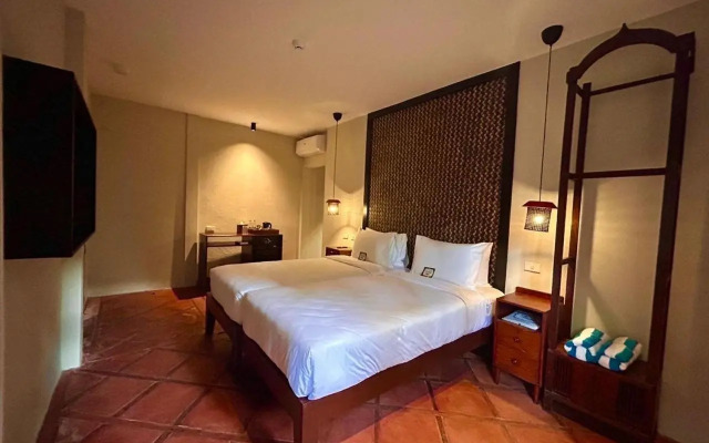 The Henry Resort Boracay