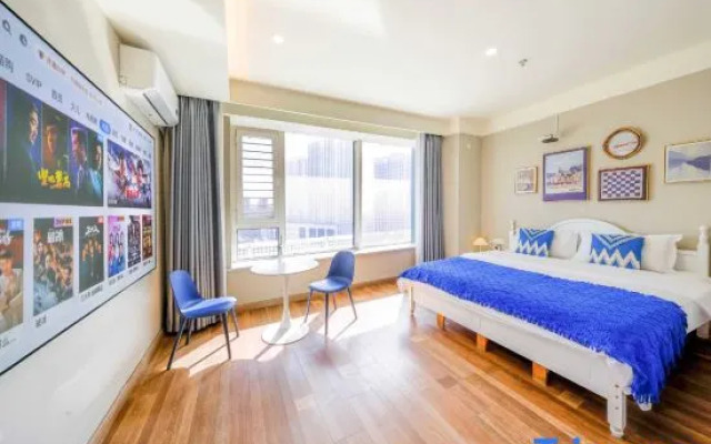 Chengzi · IMAX Audio-Visual Homestay (Shenyang Shenbei University Town Fantawild Adventure)