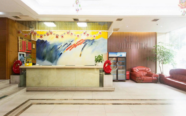 6+1 Chain Hotel Huaihua Railway Station