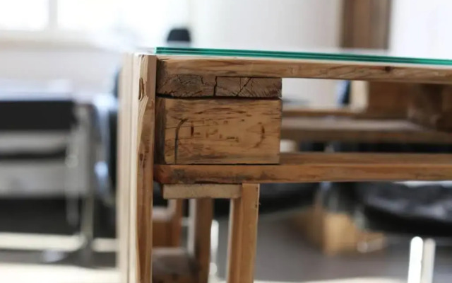 Luftiges Upcycling Studio im EG - Zentral