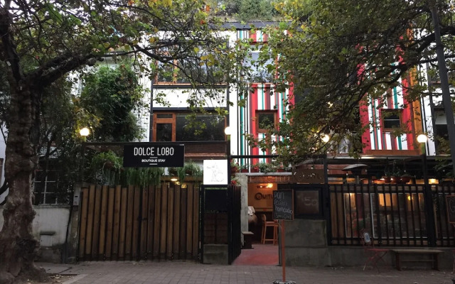 Dolce Lobo Boutique Stay