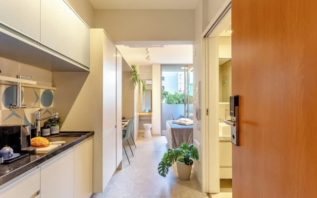 Moderno-Pinheiros -AC - Brazilian Corner