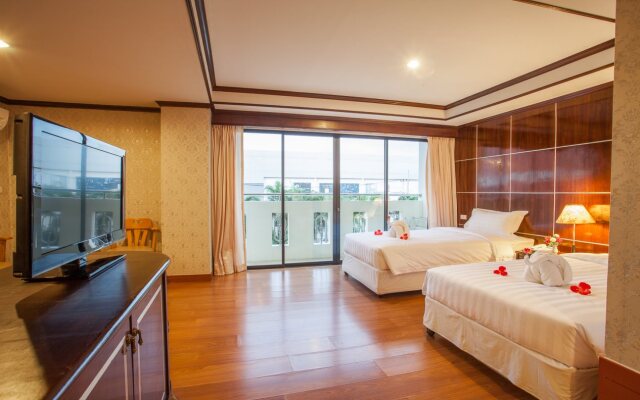 Hillton Holiday