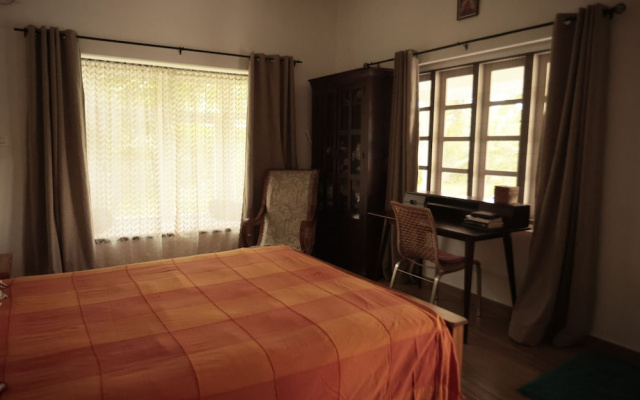 ELIVAAS Palliath House-1-Room