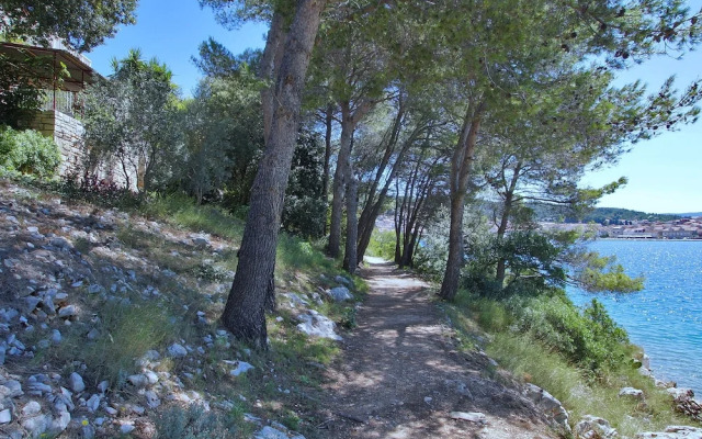 Seafront Apartment Dana