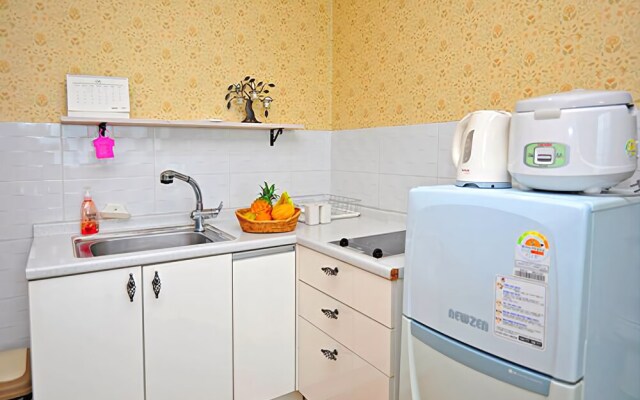 Geoje Dream Hill Pension