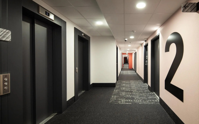 B&B HOTEL Paris Meudon Vélizy