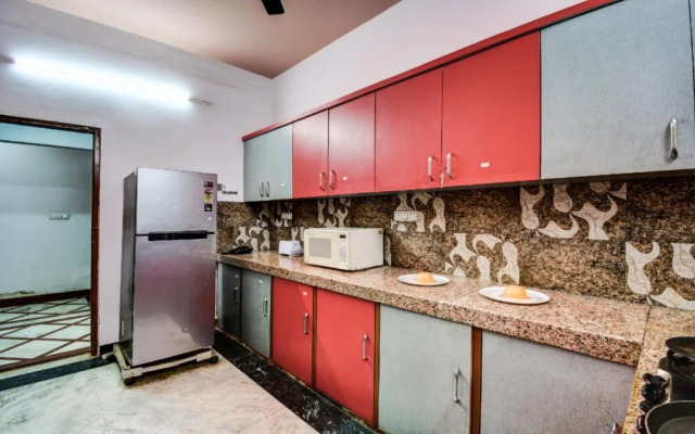 Airport Sky Inn by OYO