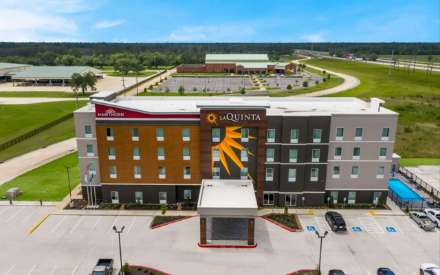 Hawthorn Extended Stay by Wyndham Sulphur (Lake Charles)