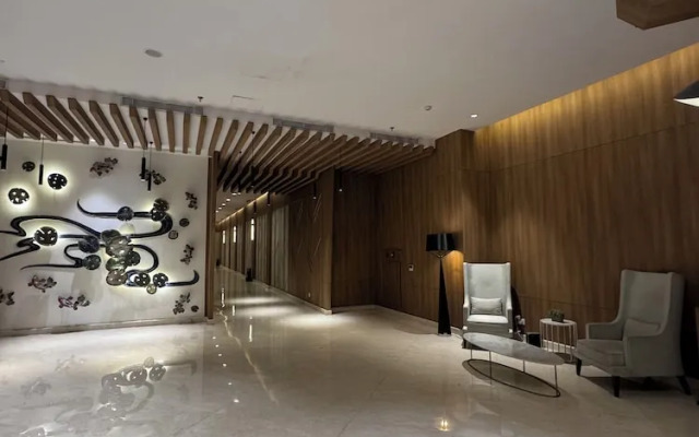 Staycation Jakarta Kensington Royal