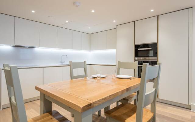 Luxurious Apartment by Richmond Park