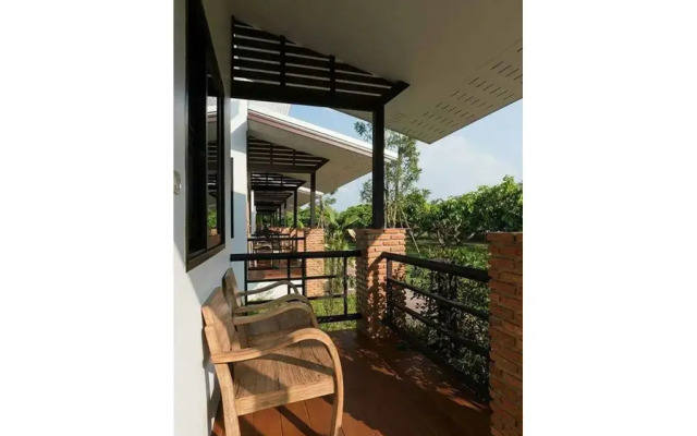 Baansuan Tisa Resort