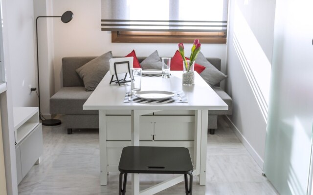 Estudio con parking y piscina en Fibes