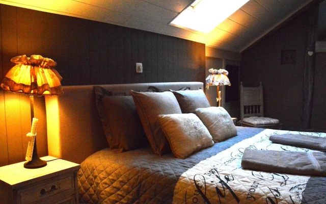 Luxury Holiday Home in Redu With Pool - фото 5