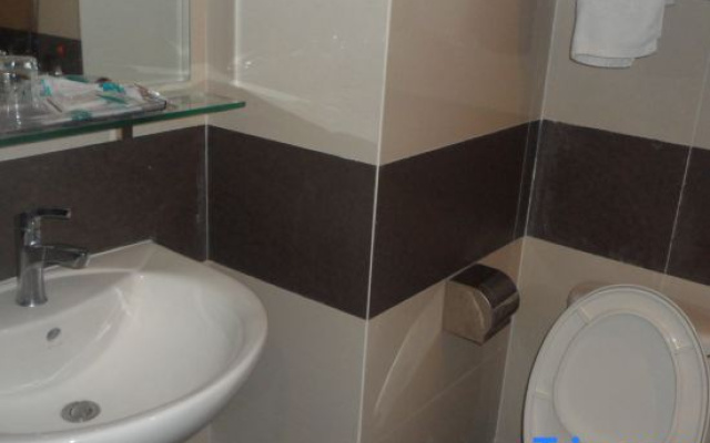 Zhengzhou Heart's Promise Hotel (Qilihe Subway Station) – Bathroom – Zhengzhou
